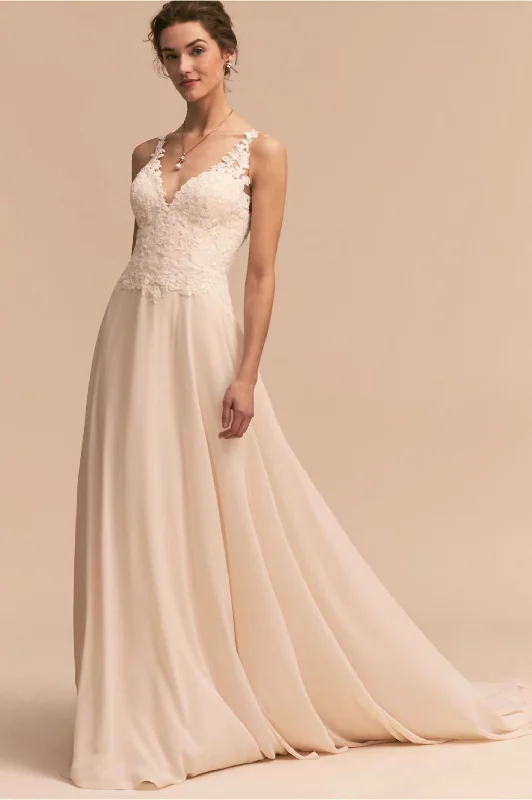 Special Discount BHLDN Whispers & Echoes Kirsten Gown