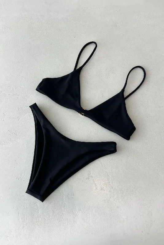 Value Deals Gisele Top - Black